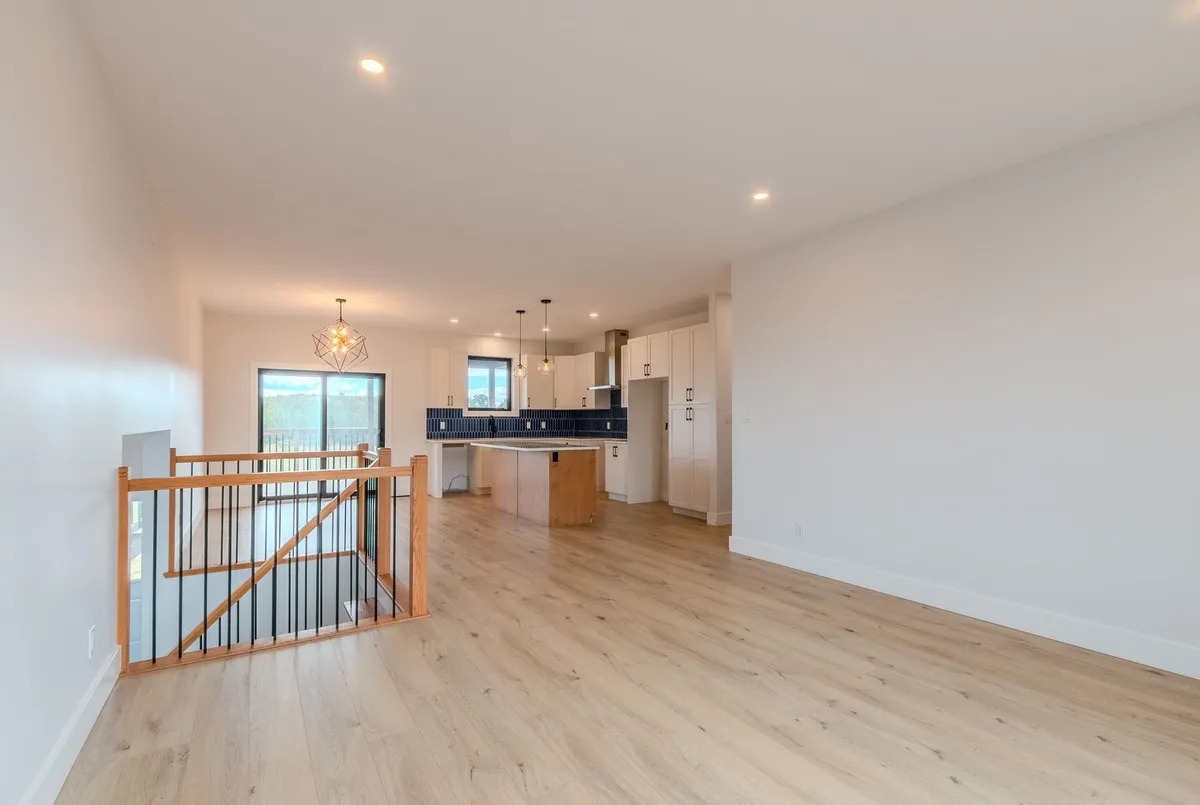 پرنس ادوارد ،۲۷۰ متر بنای ویلایی ،۳ خواب ، مناسب اقامت