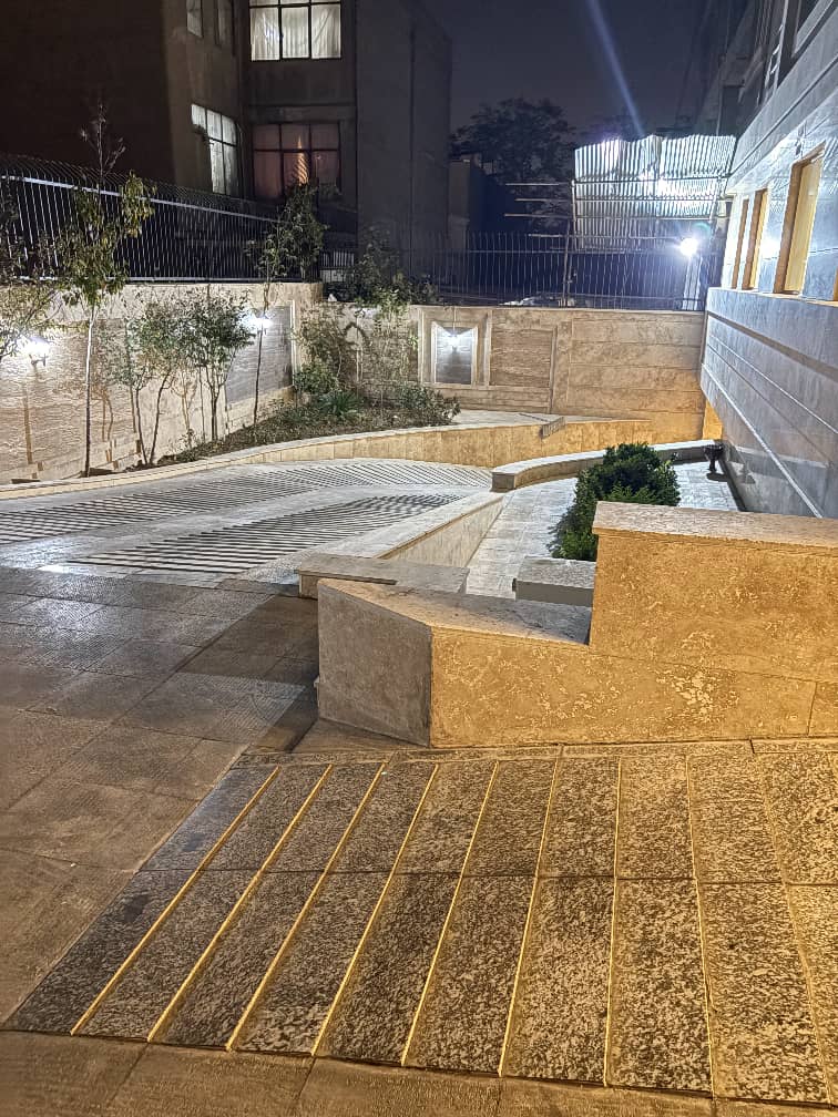 پنت‌هاوس ۱۷۲ متری لوکس در سازمان برنامه شمالی؛ زندگی لاکچری در طبقه پنجم