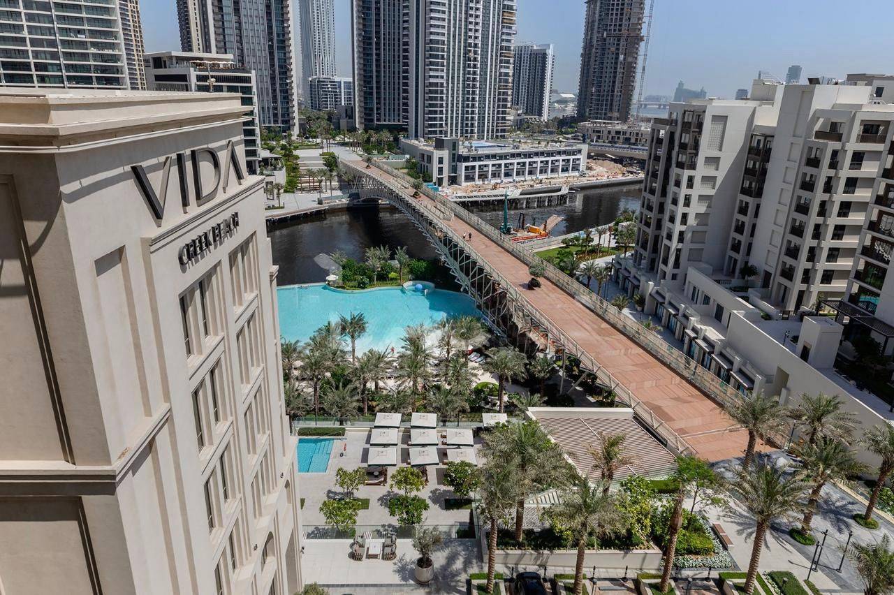 ویلا و آپارتمان رویایی Vida Creek Beach در دبی با چشم‌انداز کانال، آماده فروش