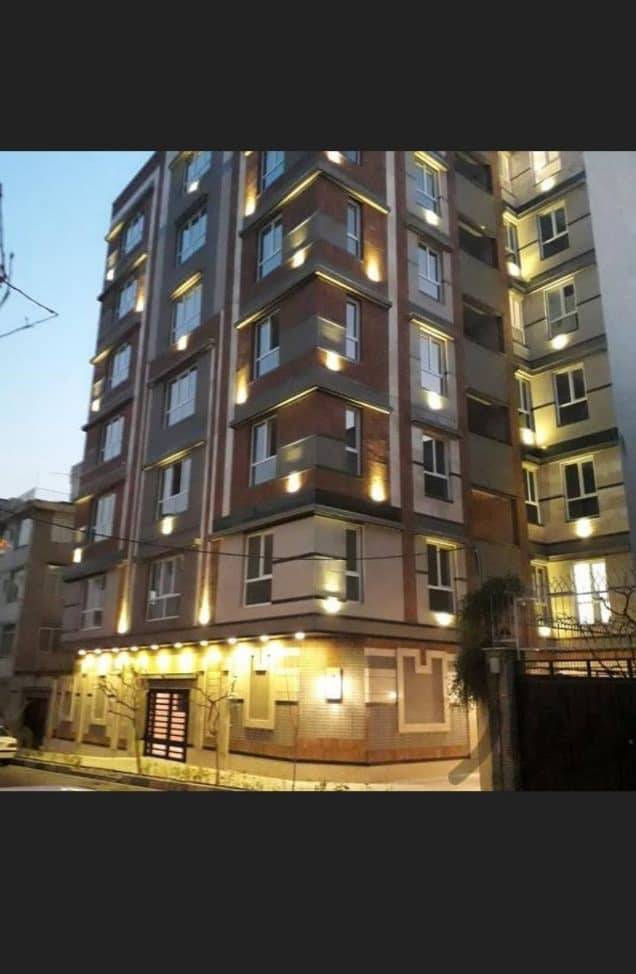 فروش آپارتمان لوکس ۱۴۰ متری در بلوار کشاورز با ۲۵ میلیارد تومان