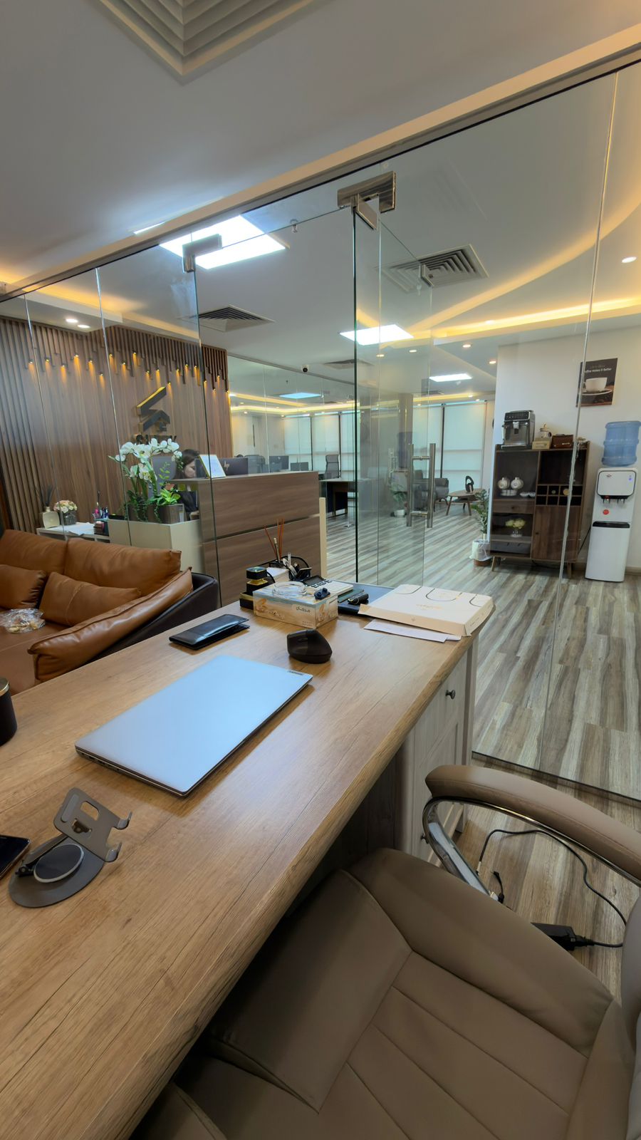 دفتر کار کامل و مبله در البرشا، دبی – نزدیک مترو